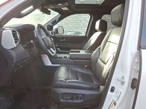 Used 2024 Toyota Sequoia Platinum AWD/4WD image 14
