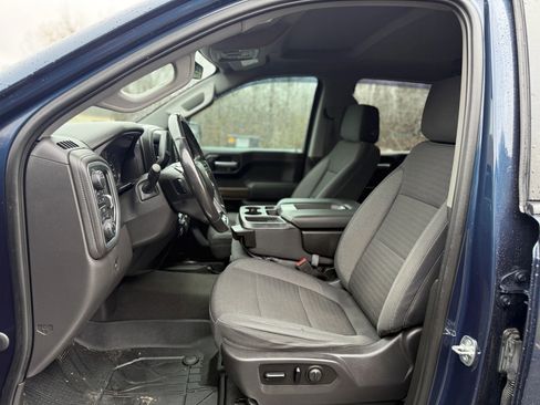 Used 2020 Chevrolet Silverado 1500 LT w/ All-Star Edition image 2