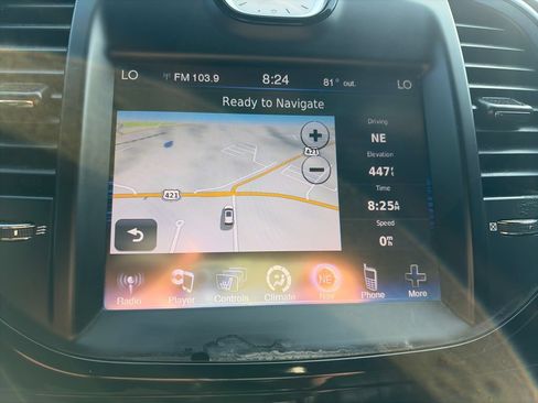 Used 2014 Chrysler 300 S RWD image 20