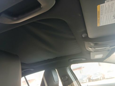 Used 2018 INFINITI QX30 Sport w/ Cargo Package FWD image 16