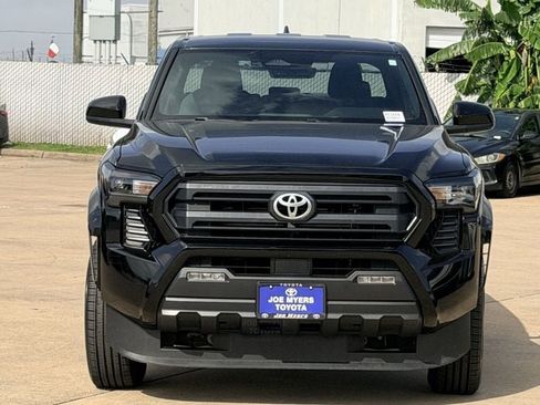 Used 2024 Toyota Tacoma SR5 AWD/4WD image 3
