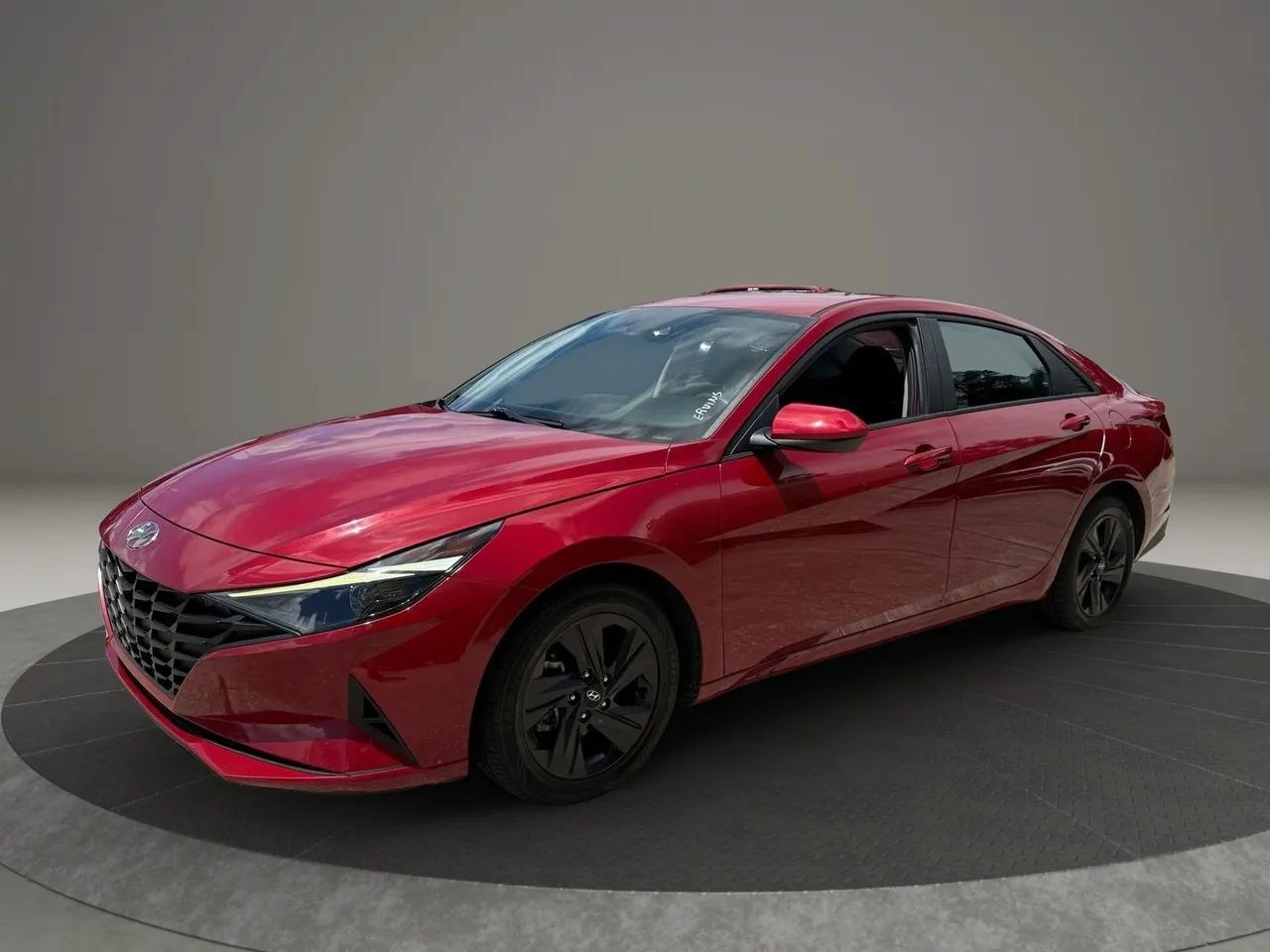 Used 2021 Hyundai Elantra SEL FWD image 3