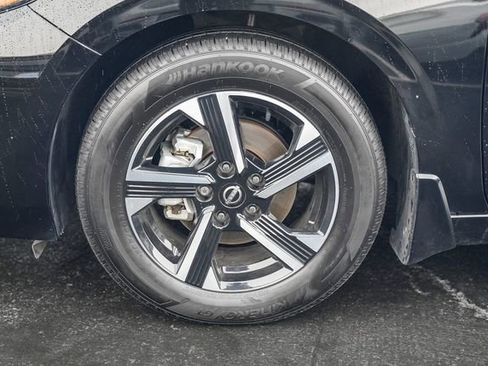 Used 2024 Nissan Sentra SV w/ All-Weather Package image 11