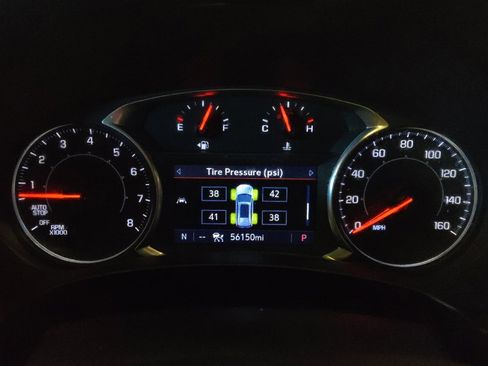 Used 2019 GMC Terrain Denali w/ Advanced Safety Package image 23