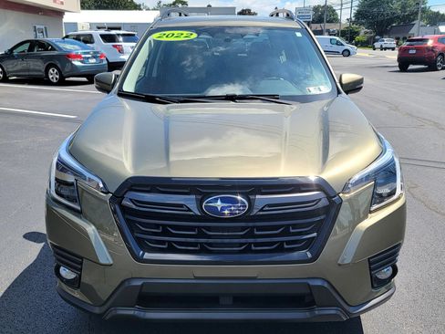 Used 2022 Subaru Forester Limited AWD/4WD image 2