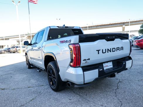Used 2024 Toyota Tundra Platinum w/ TRD Off-Road Package AWD/4WD image 9