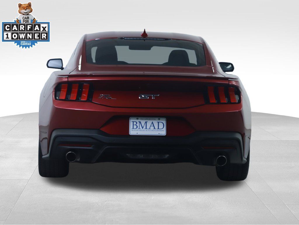 Used 2025 Ford Mustang GT Premium RWD image 11