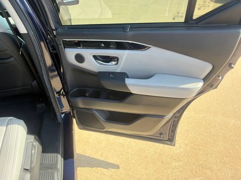 Certified 2025 Honda Pilot EX-L image 29