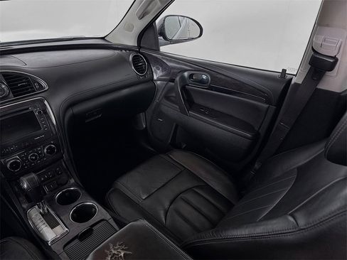 Used 2017 Buick Enclave Leather image 26