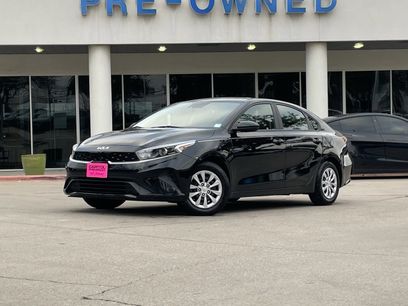 Used 2023 Kia Forte LX