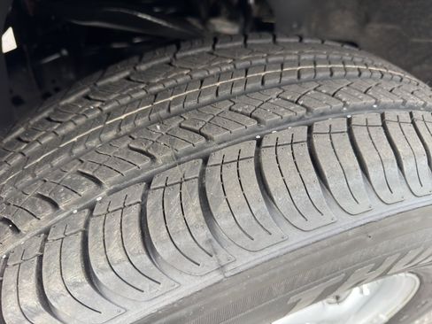 Used 2024 Ford F150 XL RWD image 13