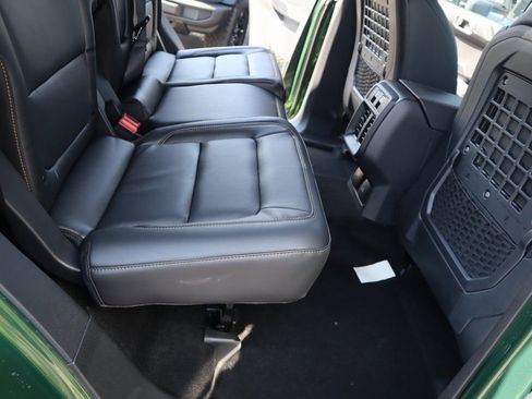 New 2025 Ford Bronco Badlands image 16