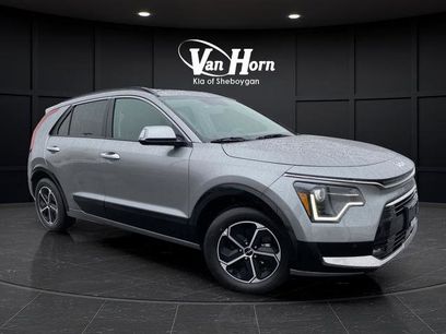 New 2026 Kia Niro SX