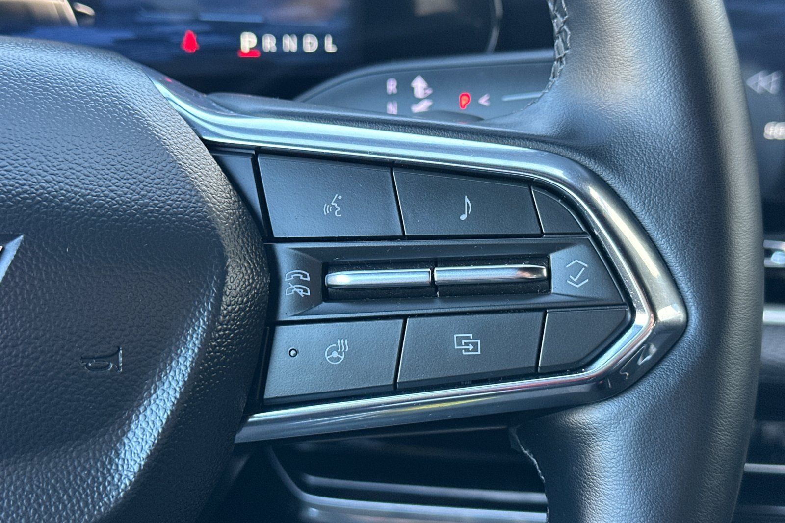Certified 2025 Chevrolet Equinox LT FWD image 32