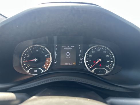 Used 2021 Jeep Renegade Sport w/ Sport Appearance Group AWD/4WD image 20
