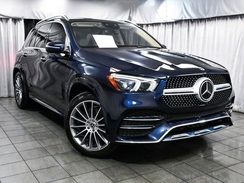 Used 2022 Mercedes-Benz GLE 450 4MATIC image 3
