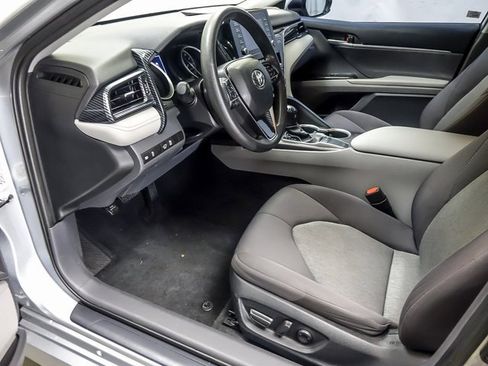 Certified 2023 Toyota Camry LE image 9