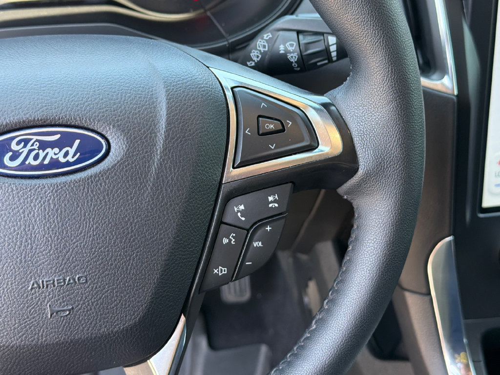 Used 2024 Ford Edge Titanium AWD/4WD image 28