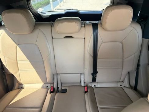 Used 2019 Porsche Cayenne AWD/4WD image 11