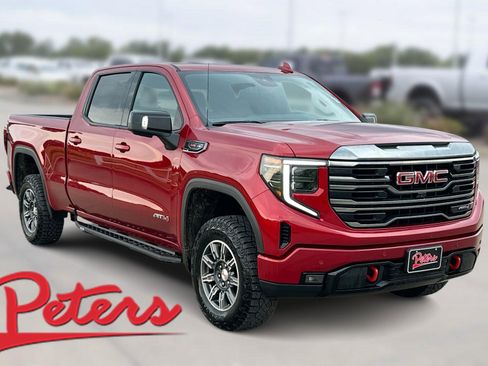 Used 2024 GMC Sierra 1500 AT4 w/ Technology Package AWD/4WD image 1