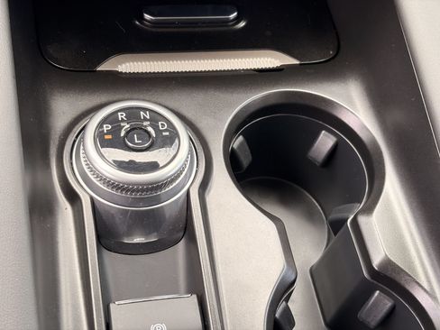 Certified 2025 Ford Explorer Active RWD image 23