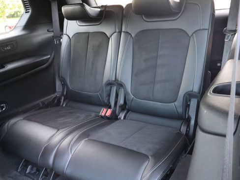 Used 2021 Jeep Grand Cherokee L Laredo AWD/4WD image 23