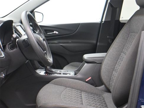 Used 2023 Chevrolet Equinox LT image 9