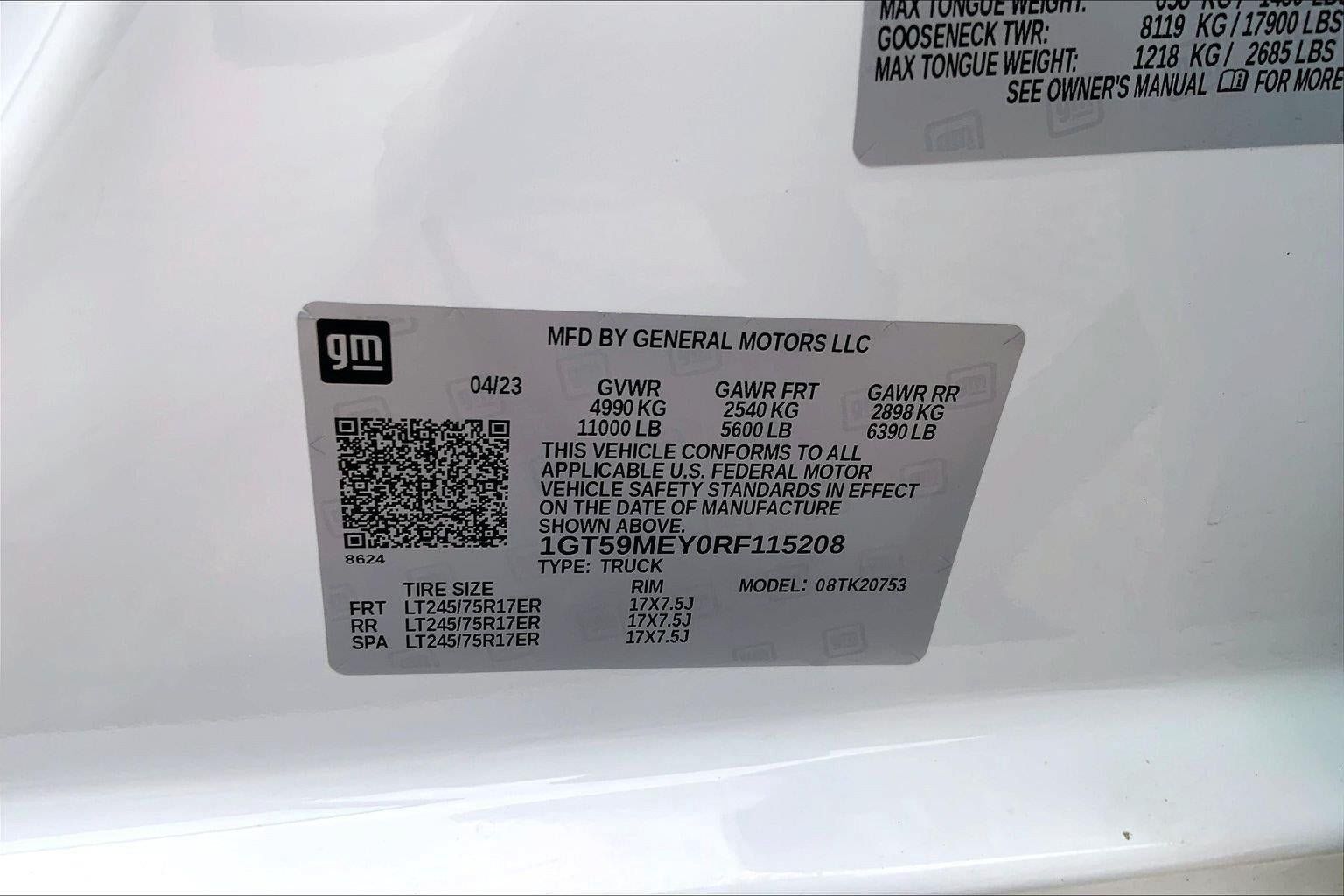 Used 2024 GMC Sierra 2500 SLE w/ SLE Value Package; AWD/4WD image 32