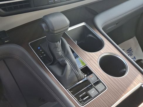 Certified 2022 Toyota Sienna LE image 16