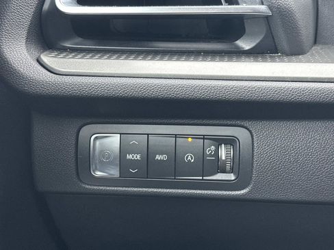 Certified 2024 Chevrolet Traverse LT w/ Enhanced Driving Package image 26