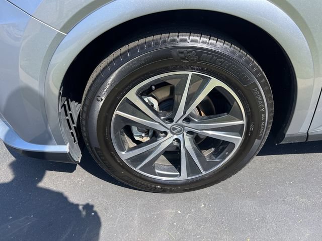 Used 2023 Lexus RX 350 Premium w/ Accessory Package (Z1) AWD/4WD image 9