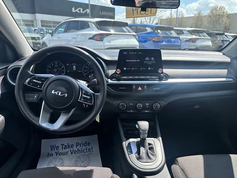 Used 2023 Kia Forte LXS FWD image 15