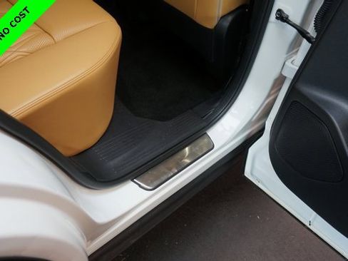 Used 2022 Nissan Rogue Platinum w/ Head-Up Display Package image 50