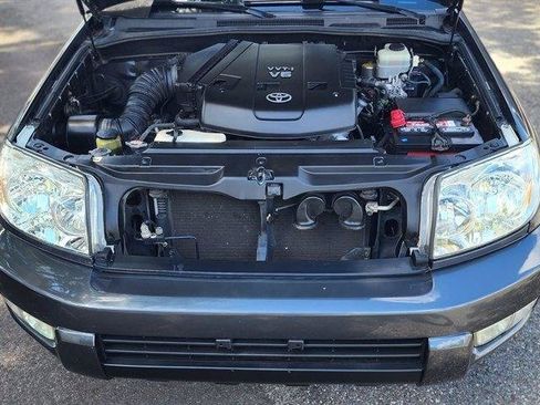 Used 2005 Toyota 4Runner Limited RWD image 19
