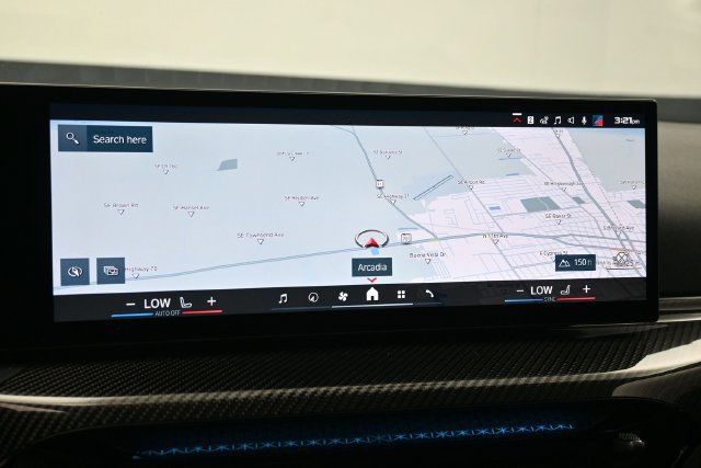 Used 2025 BMW M2 w/ Lighting Package RWD image 23