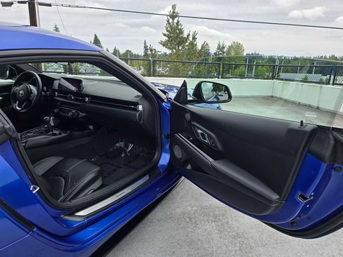 Used 2024 Toyota Supra Premium image 10
