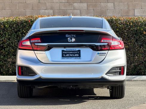 Used 2018 Honda Clarity Touring image 5
