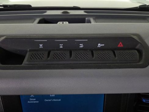 Used 2022 Ford Bronco Black Diamond w/ Sasquatch Package image 28