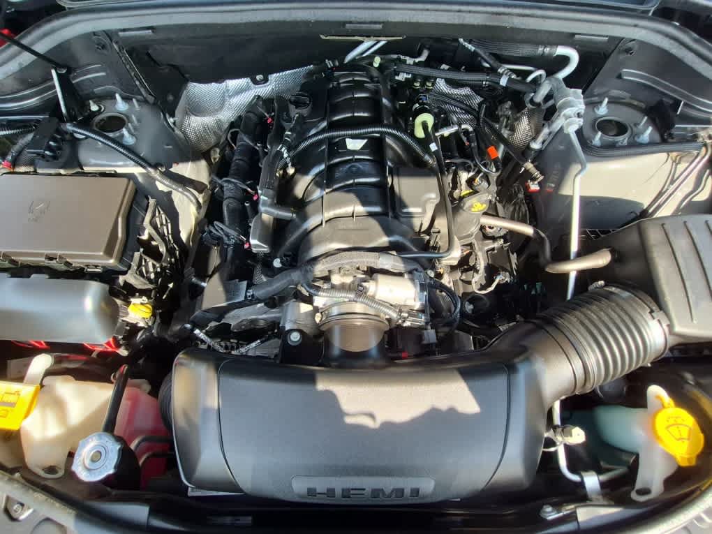Used 2025 Dodge Durango R/T AWD/4WD image 25