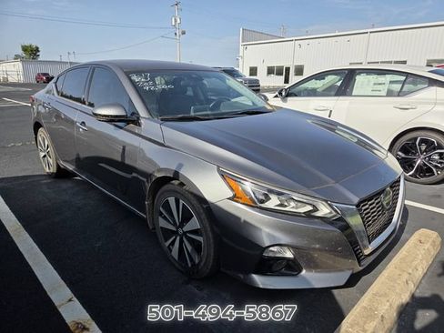 Used 2021 Nissan Altima 2.5 SL AWD/4WD image 3