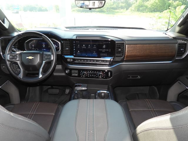 Certified 2026 Chevrolet Silverado 1500 High Country AWD/4WD image 43