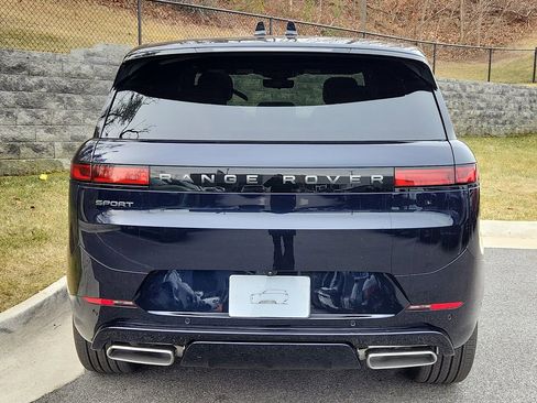 New 2026 Land Rover Range Rover Sport Dynamic SE image 7