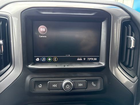 Used 2020 Chevrolet Silverado 1500 Custom Trail Boss w/ Custom Convenience Package AWD/4WD image 21
