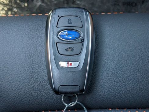 Certified 2025 Subaru Crosstrek 2.5i Limited w/ Popular Package #3A image 30