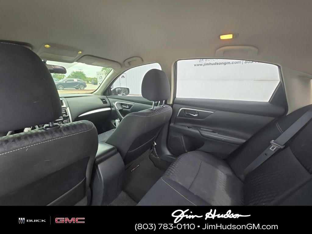 Used 2018 Nissan Altima 2.5 SV FWD image 11