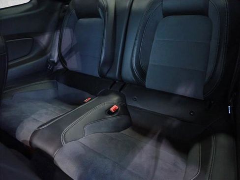 Used 2020 Ford Mustang Shelby GT350 w/ Technology Package image 11