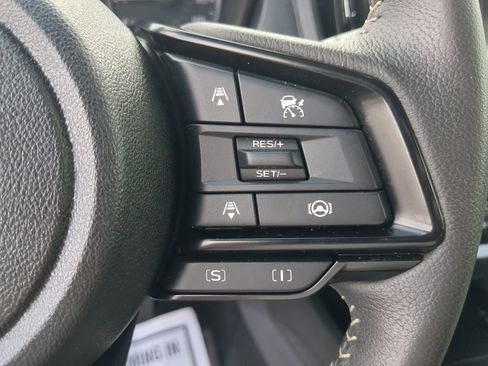 Certified 2025 Subaru Forester Premium AWD/4WD image 27