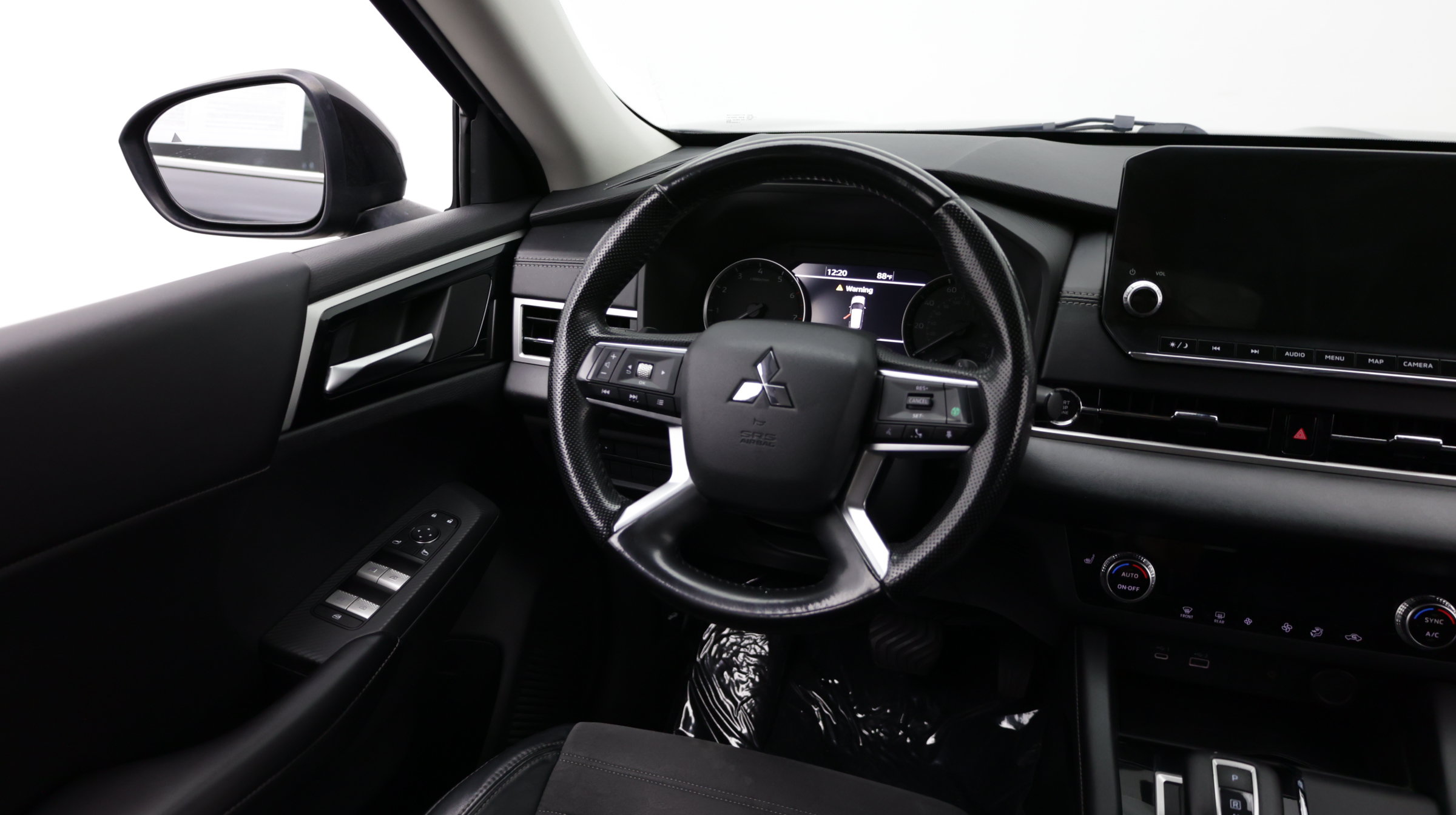 Used 2022 Mitsubishi Outlander SE FWD image 31