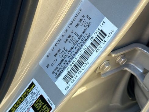 New 2026 MAZDA MAZDA3 Hatchback w/Premium Plus Pkg image 24