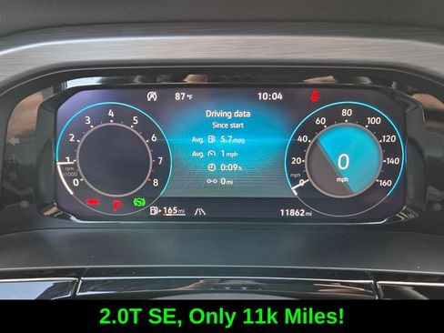 Used 2024 Volkswagen Atlas Cross Sport SE FWD image 30